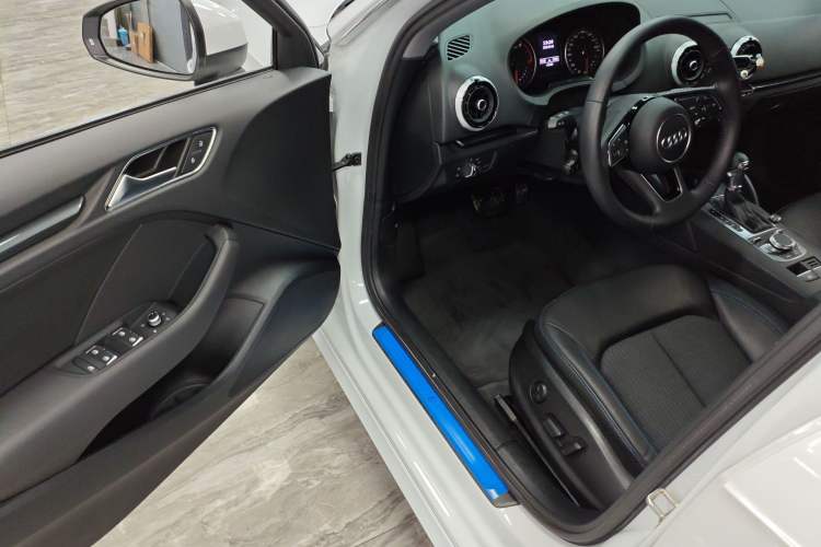 Used Audi A3 2020 Sportback 35 TFSI Fashion Edition China VI Emission Standard