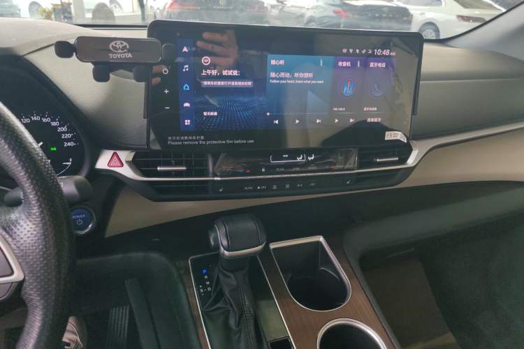 Used Toyota Granvia 2023 2.5L Hybrid Prestige PLUS Edition Audio And AC Panel