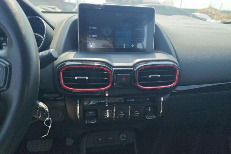 Used Dongfeng Aeolus AX4 2017 1.6L DCT Trendy Style