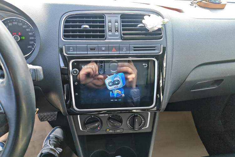 Used Volkswagen Polo 2018 1.5L Automatic Enjoyment Model
