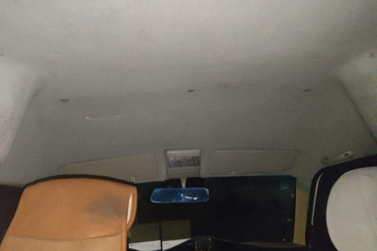 Used Jinbei Hiace X30 2021 1.5L Wealthy Single-Steaming Air-Conditioned Version Bus China VI Standard SWC15M
