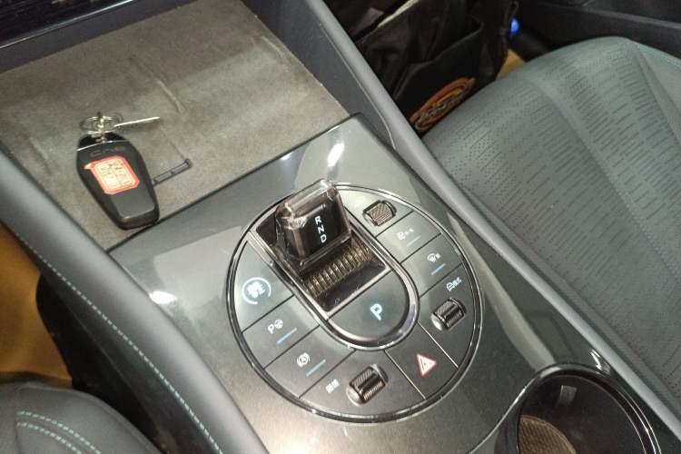 Used BYD Seal 06GT 2025 605 Heatwave Edition Gear Lever