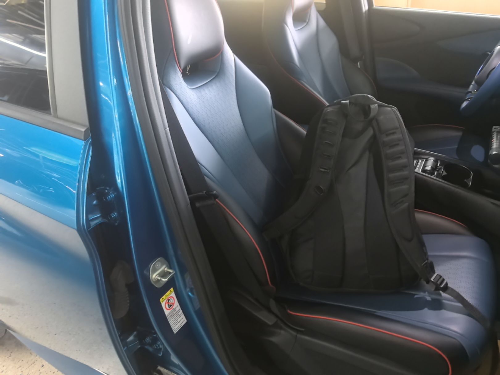BYD Dolphin 2021 405 km Fashion Edition — снимка 19