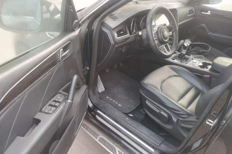 Used Zotye T600 2016 Sports Edition 1.5T Manual Luxury Model
