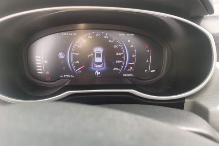 Used Geely Auto Emgrand X7 Sport 2018 1.8TD Automatic Two-Wheel Drive Smart 4G Connected Version Odometer Close Up