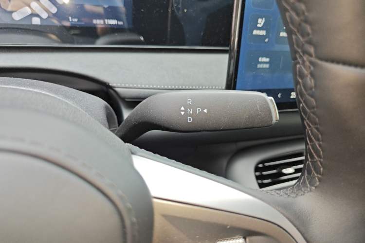 Used BYD Sealion 06 New Energy 2025 Model EV 605 Navigation Pro Edition Gear Lever