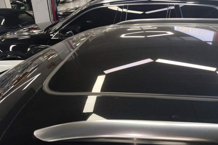 Used Hongqi E-HS9 2022 660 km Range Flagway Edition Six Seats
