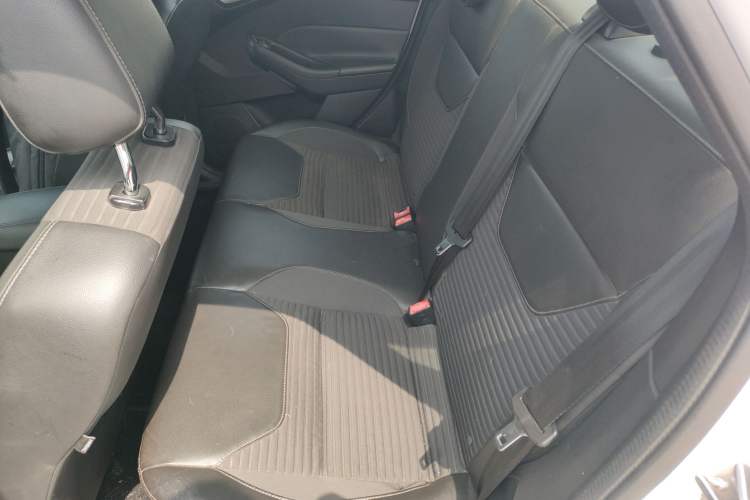 Used Ford Focus 2015 Sedan 1.6L Automatic Trend Model