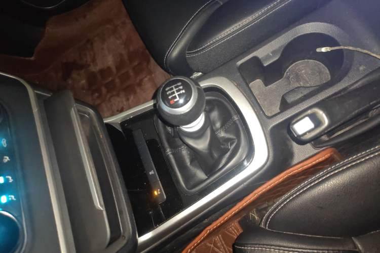 Used BYD Song MAX 2017 1.5T Manual Smart Connect Luxury 7-Seater
