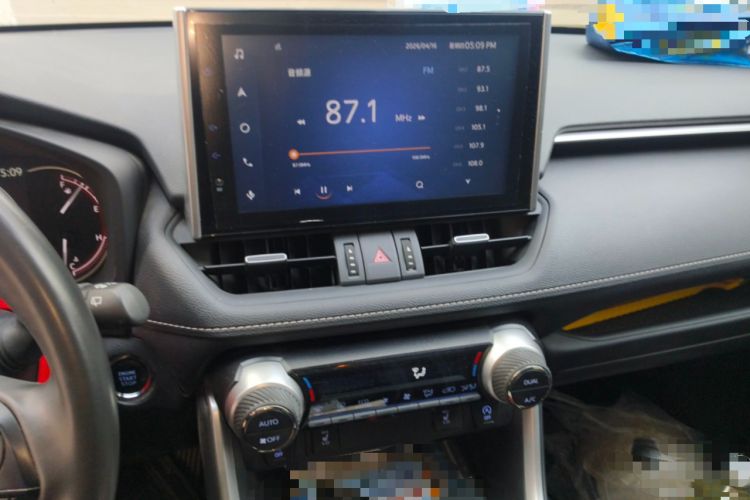 Used Toyota RAV4 2022 2.0L CVT Two-Wheel Drive Fashion Plus Edition Audio And AC Panel