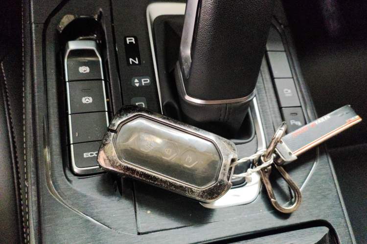 Used Wuling Victory 2020 1.5T CVT Flagship Edition Vehicle Key