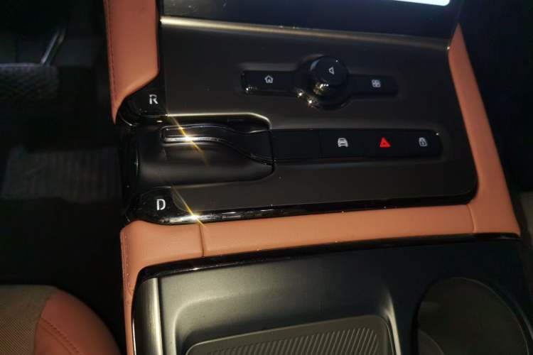 Used Nio EC6 2020 465 km Sport Edition