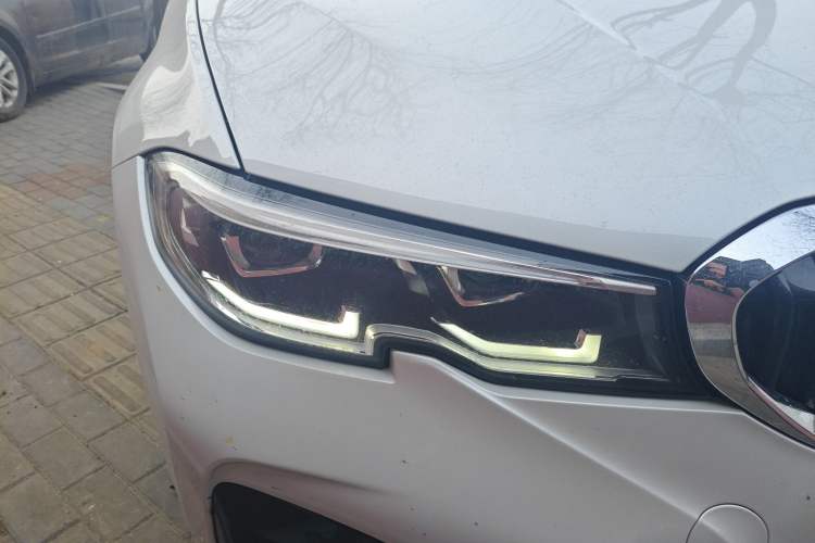 Used BMW 3 Series 2022 Restyled 320Li M Sport Package Right Front Headlight