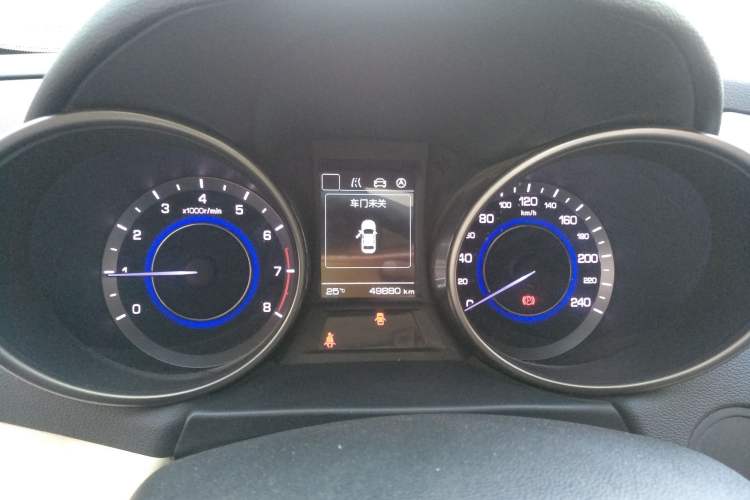 Used CHANGAN Eado 2016 1.6L Manual Fashion Edition Instrument Cluster