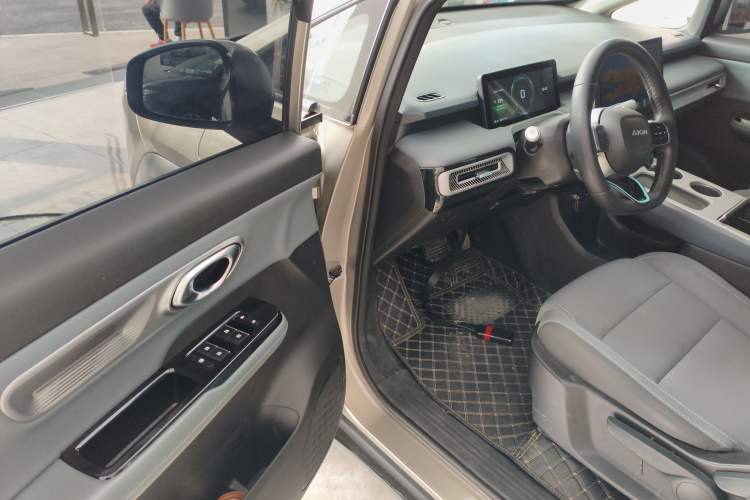 Used AION Y 2023 Plus 510 Enjoy Edition