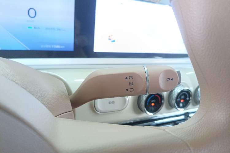 Used Wuling Bingo 2025 333 km Lingxi Connected Version
