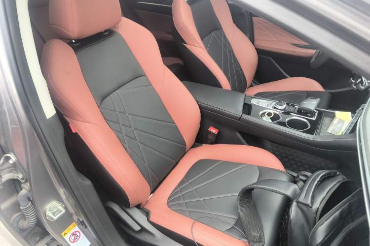 Used CHANGAN Eado 2022 PLUS Blue Whale NE 1.4T GDI DCT Prestige Edition Right Front Seat