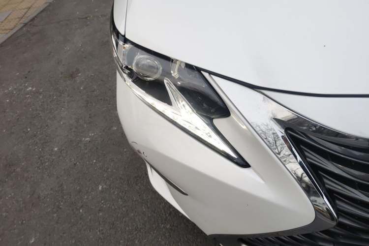 Used Lexus ES 2015 300h Comfort Edition