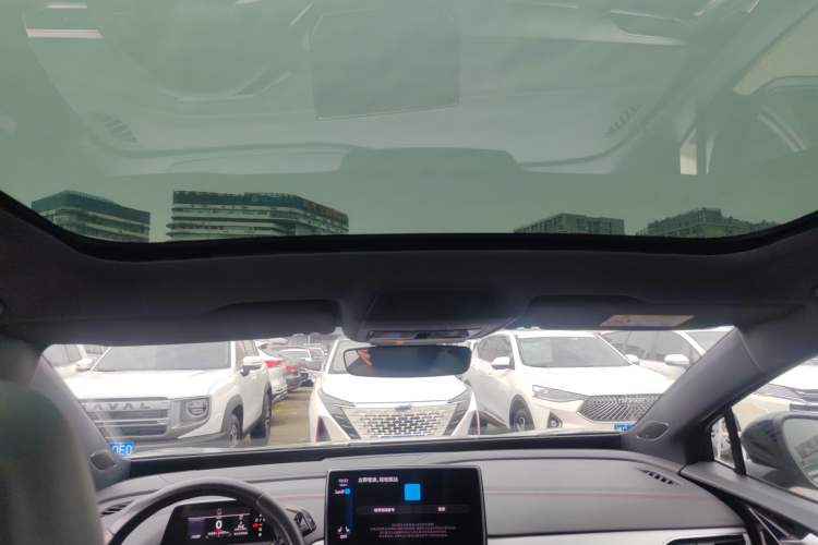 Used Volkswagen ID.4 CROZZ 2021 High-Performance PRIME Four-Wheel Drive Version
