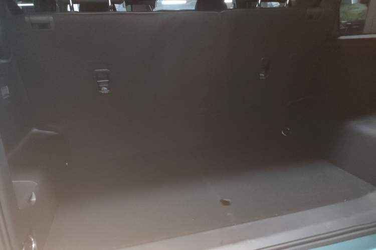 Used 212 T01 2025 2.0T Changfeng