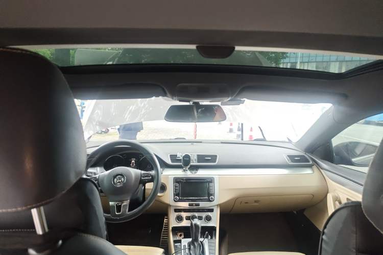 Used Volkswagen FAW-Volkswagen CC 2013 1.8TSI Prestige Model Headliner