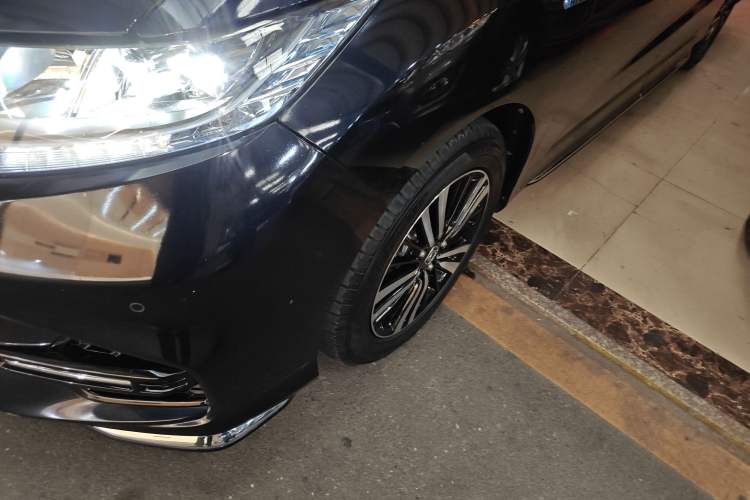 Used Honda Odyssey 2019 2.0L Rui·Zhi Zhen Edition Exterior 4