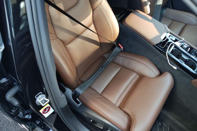 Used Volvo S90 New Energy 2024 Plug-in Hybrid Four-Wheel Drive Long-Range Luxury Smart Edition