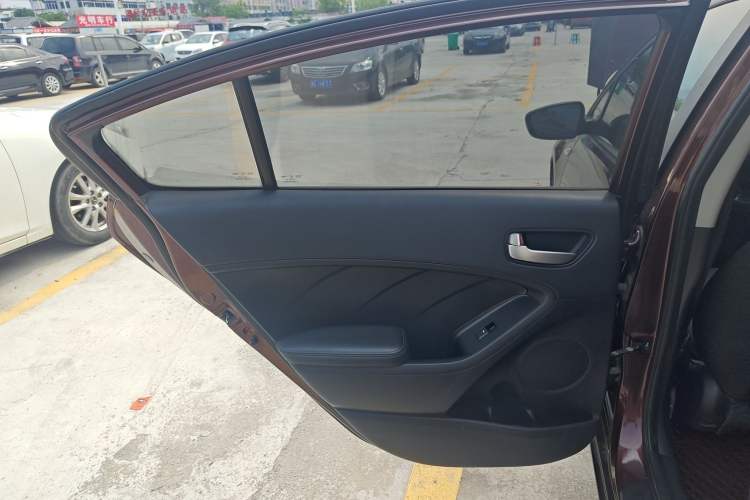 Used Kia K3 2016 1.6L Automatic with Sunroof