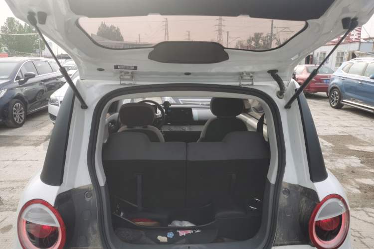 Used CHANGAN NEVO Lumin 2023 301km Honey Dew Edition Trunk