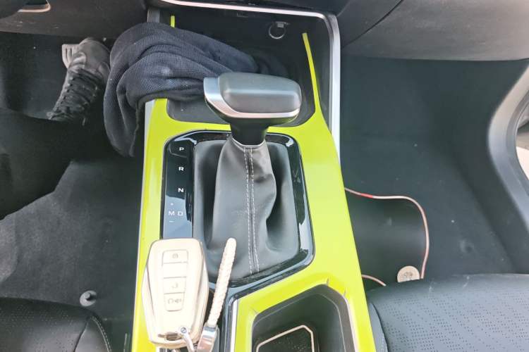 Used Geely Auto Emgrand 2022 4th Generation 1.5L CVT Luxury Model Gear Lever