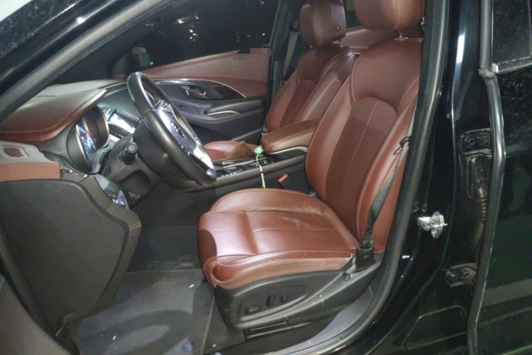 Used Buick LaCrosse 2013 2.4L SIDI Luxury Comfort Edition Left Front Seat