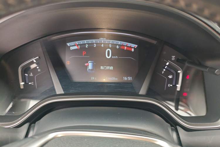 Used Honda CR-V 2017 240TURBO CVT Front-Wheel Drive Fashion Edition