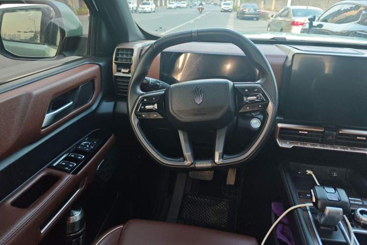 Used JMC DaDao 2023 Fly-Jiang 2.3T Diesel Automatic 4x4 Extreme Edition Steering Wheel