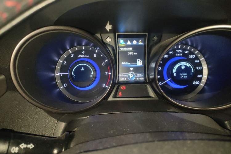 Used CHANGAN CS75 2016 1.8T Automatic Prestige Model China V Standard Instrument Cluster