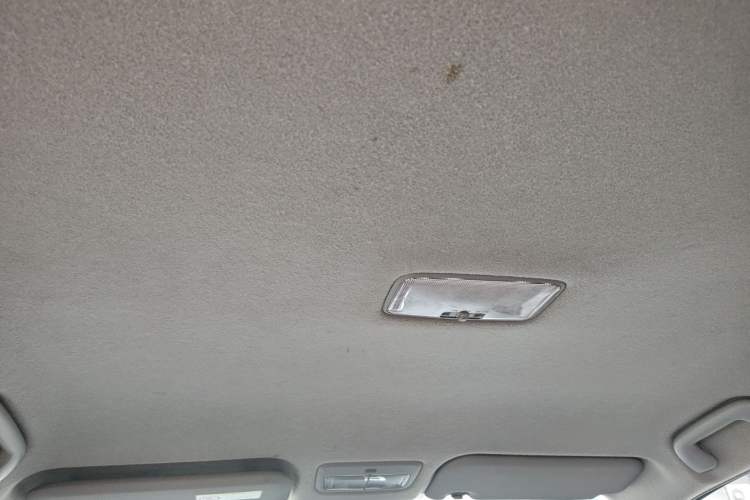 Used Toyota Yaris 2011 1.6E Automatic Charm Edition Headliner