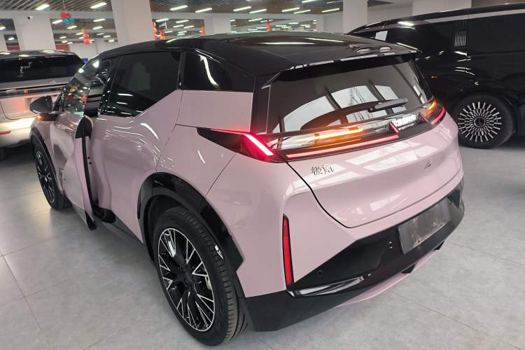 Used Zeekr X 2025 Four-Seater Rear-Drive Cube Version
