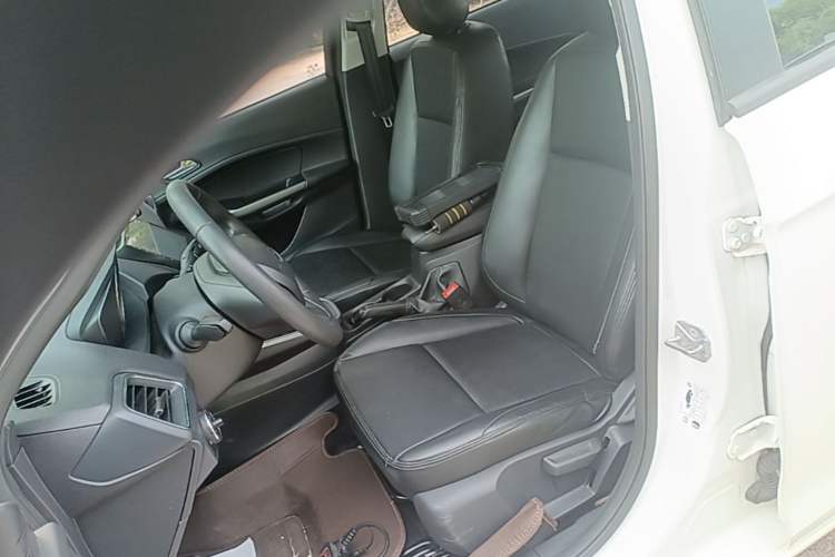Used Ford Escort 2019 Facelifted 1.5L Automatic ZhiXiang Version (Tire Pressure Monitoring) China V Standard