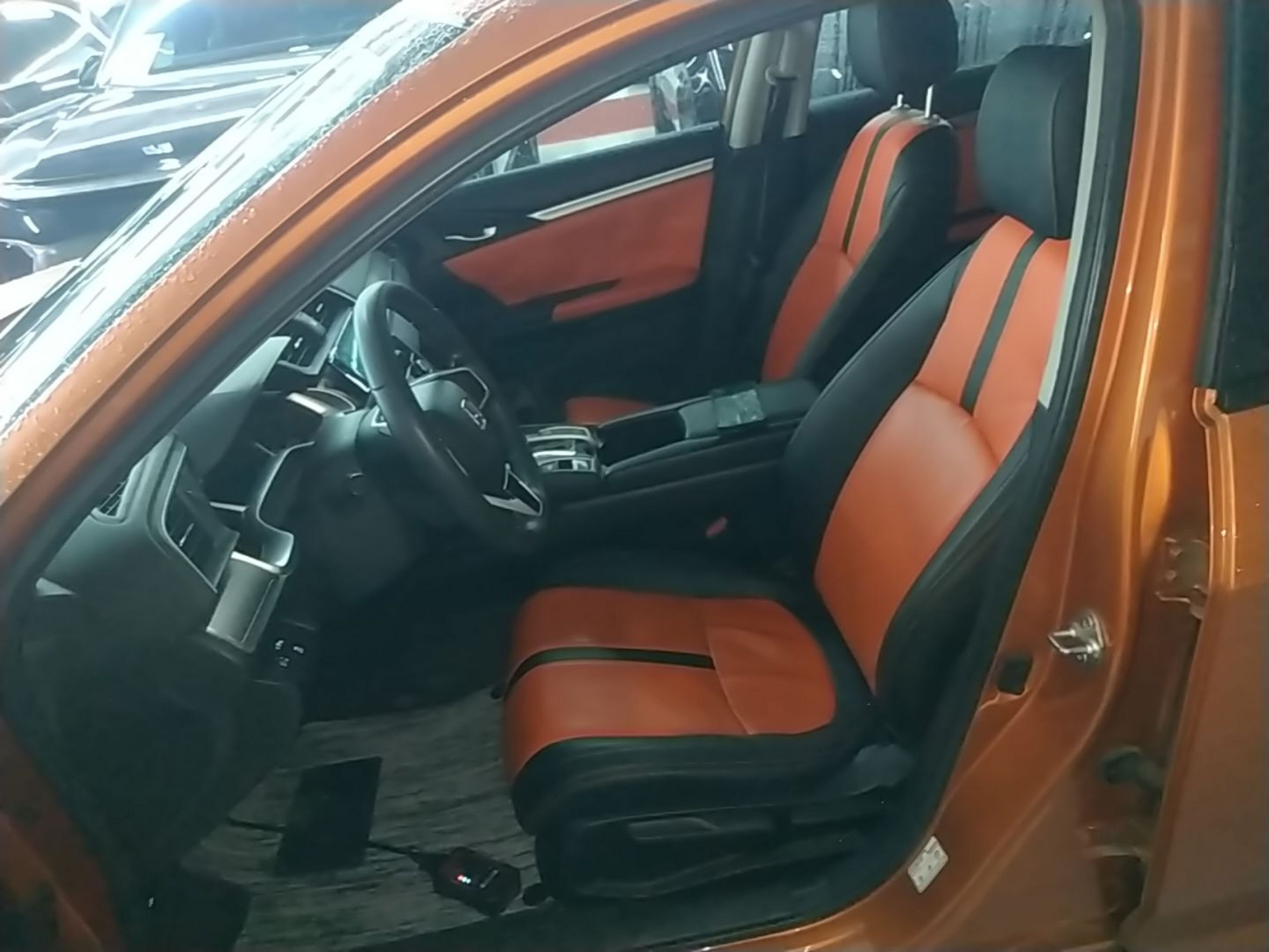 Interior delantero