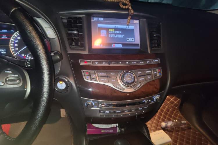 Used Infiniti QX60 2014 3.5L Two-Wheel Drive Excellence Edition