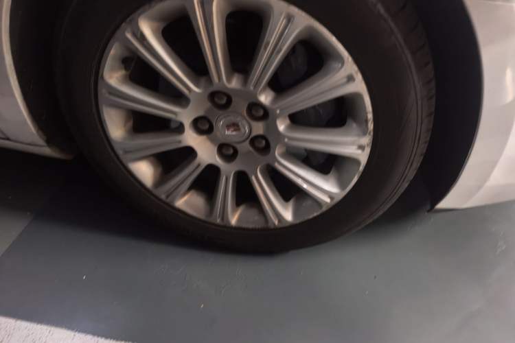 Used Cadillac XTS 2014 28T Comfort Version