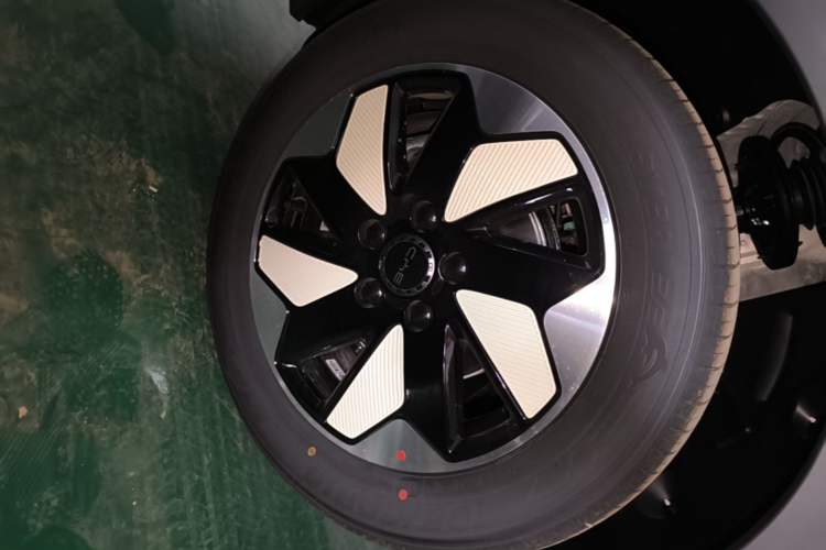 Used BYD Dolphin 2025 420km Free Edition
