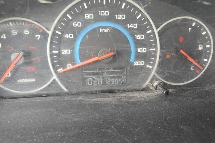 Used Wuling Rongguang V 2016 1.5L Standard Version