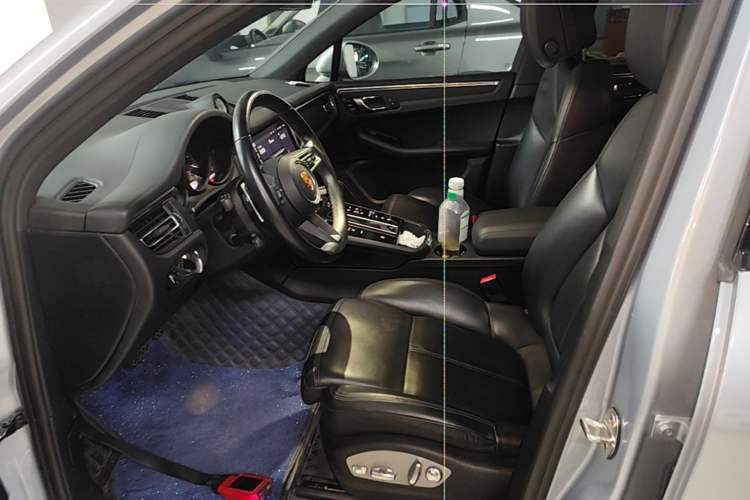 Used Porsche Macan 2022 Macan 2.0T
