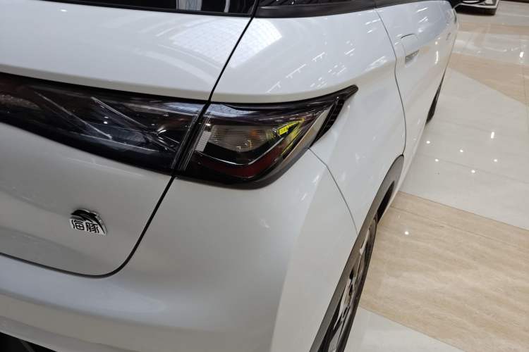 Used BYD Dolphin 2021 405 km Fashion Edition