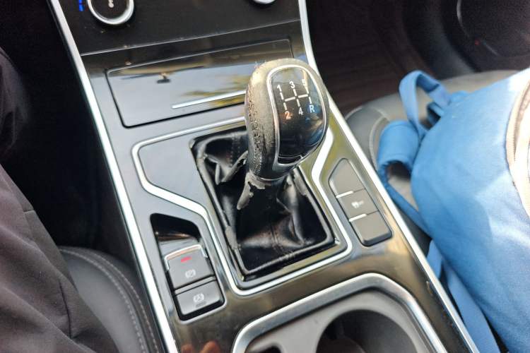 Used Chery Arrizo GX 2018 1.5T Manual Sport Edition China V Standard Gear Lever