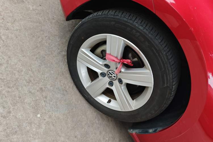 Used Volkswagen Golf 2017 230TSI Automatic Comfort Edition – Celebrating Milestone of One Million Units
