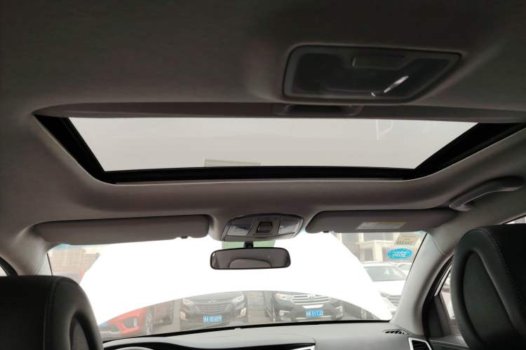 Used Hyundai Tucson 2015 1.6T Dual-Clutch Two-Wheel-Drive Smart Model
