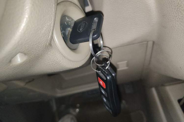 Used Nissan Tiida Sedan 2008 1.6L Automatic Fashion Edition Vehicle Key