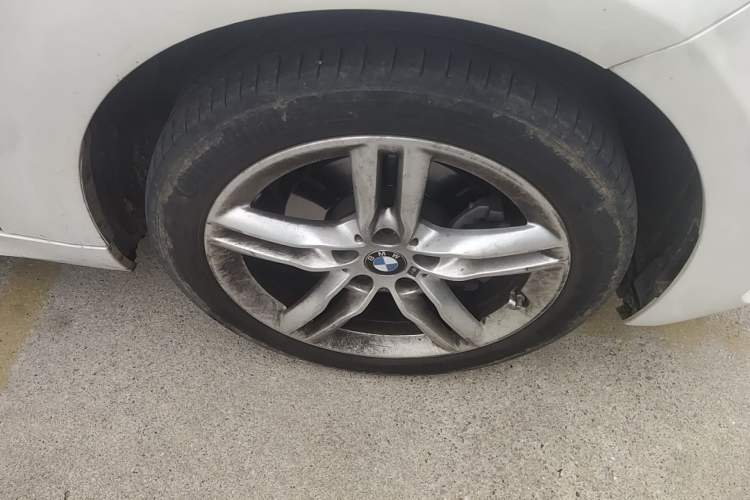 Used BMW 1 Series 2020 120i M Sport Package Right Front Wheel Hub
