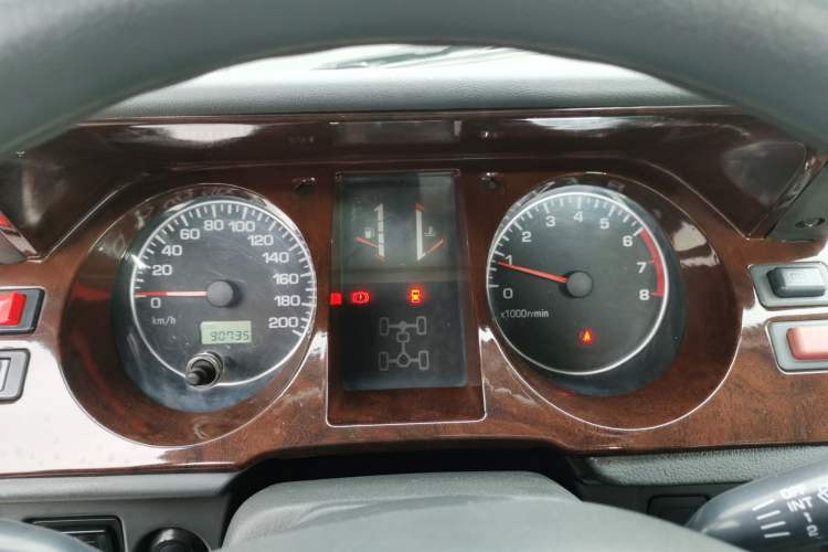 Used Leopaard Heijingang 2013 2.2L Manual Two-Wheel Drive Standard Version